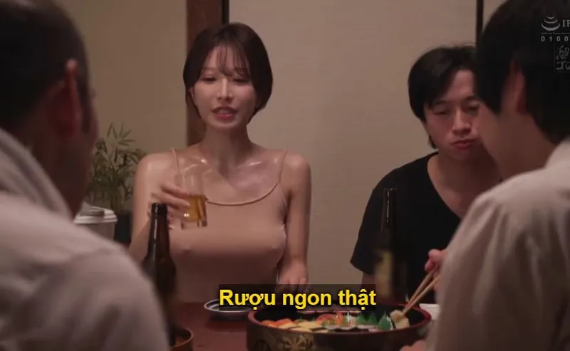 Người vợ gạ chịch cả gia đình chồng yêu vì gã chồng dẫn về quê rồi bỏ bê nứng lồn sml